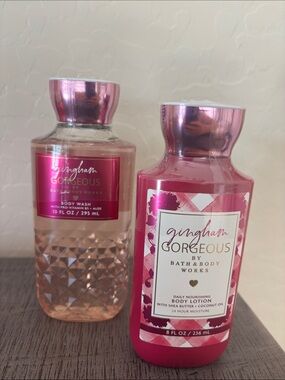 Bath & Body Works Gingham Gorgeous Pink Body Wash & Lotion Duo